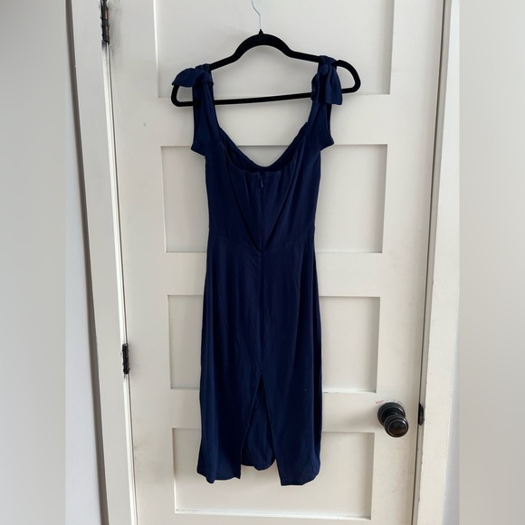 Reformation Marla Navy Off the Shoulder dress size 2 - Picture 4 of 10